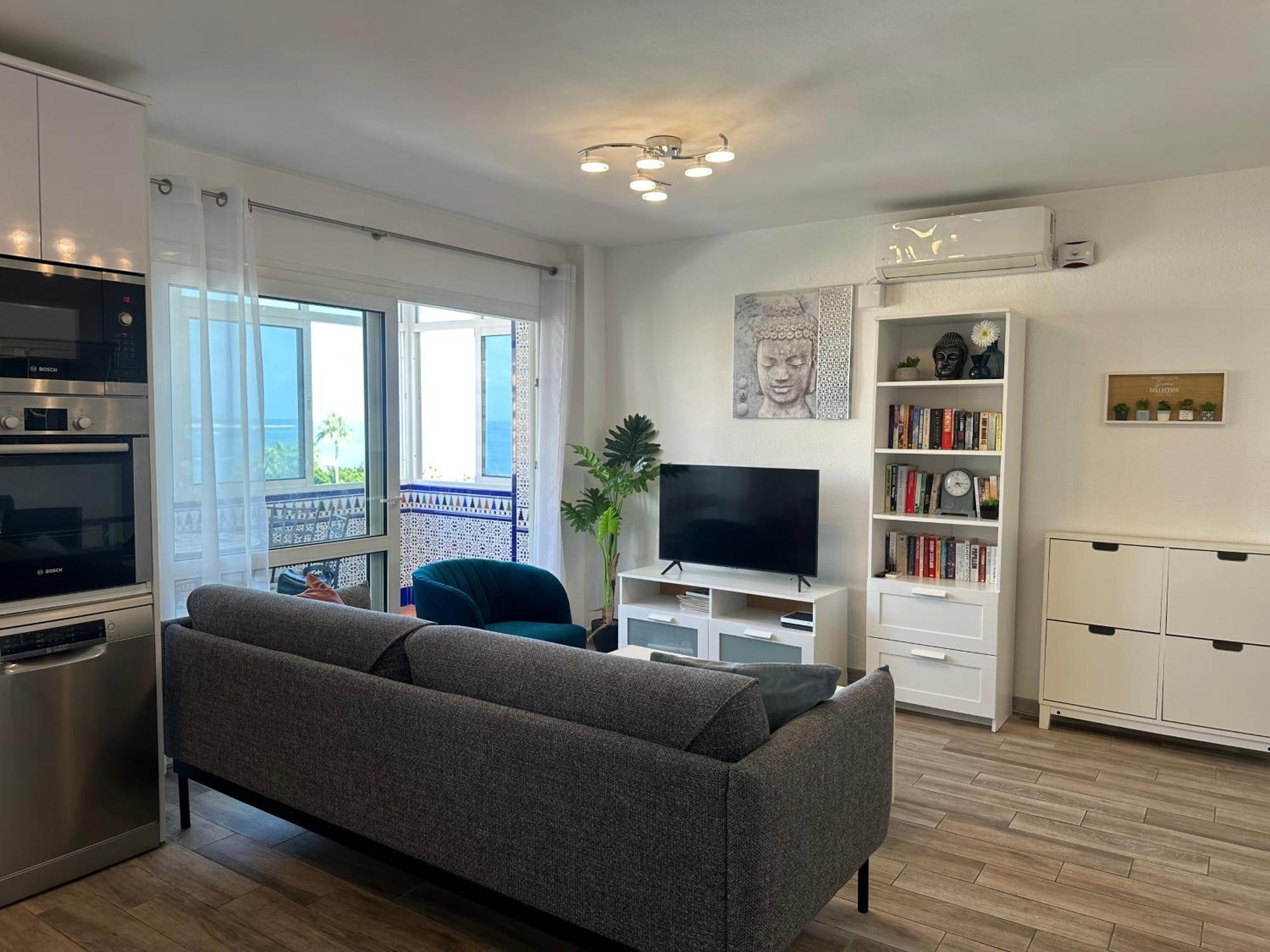 Luxury Beachfront Apartment In Benalmadena Costa Kültér fotó