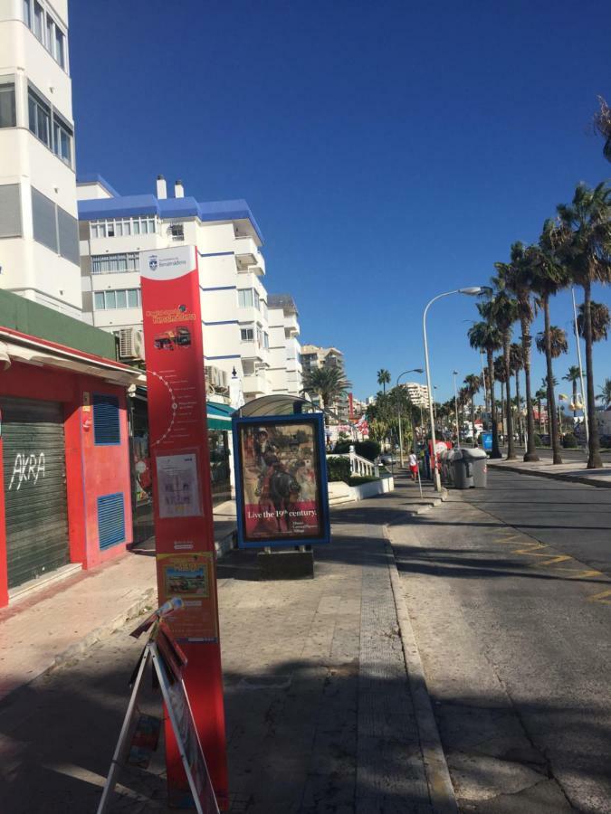 Luxury Beachfront Apartment In Benalmadena Costa Kültér fotó