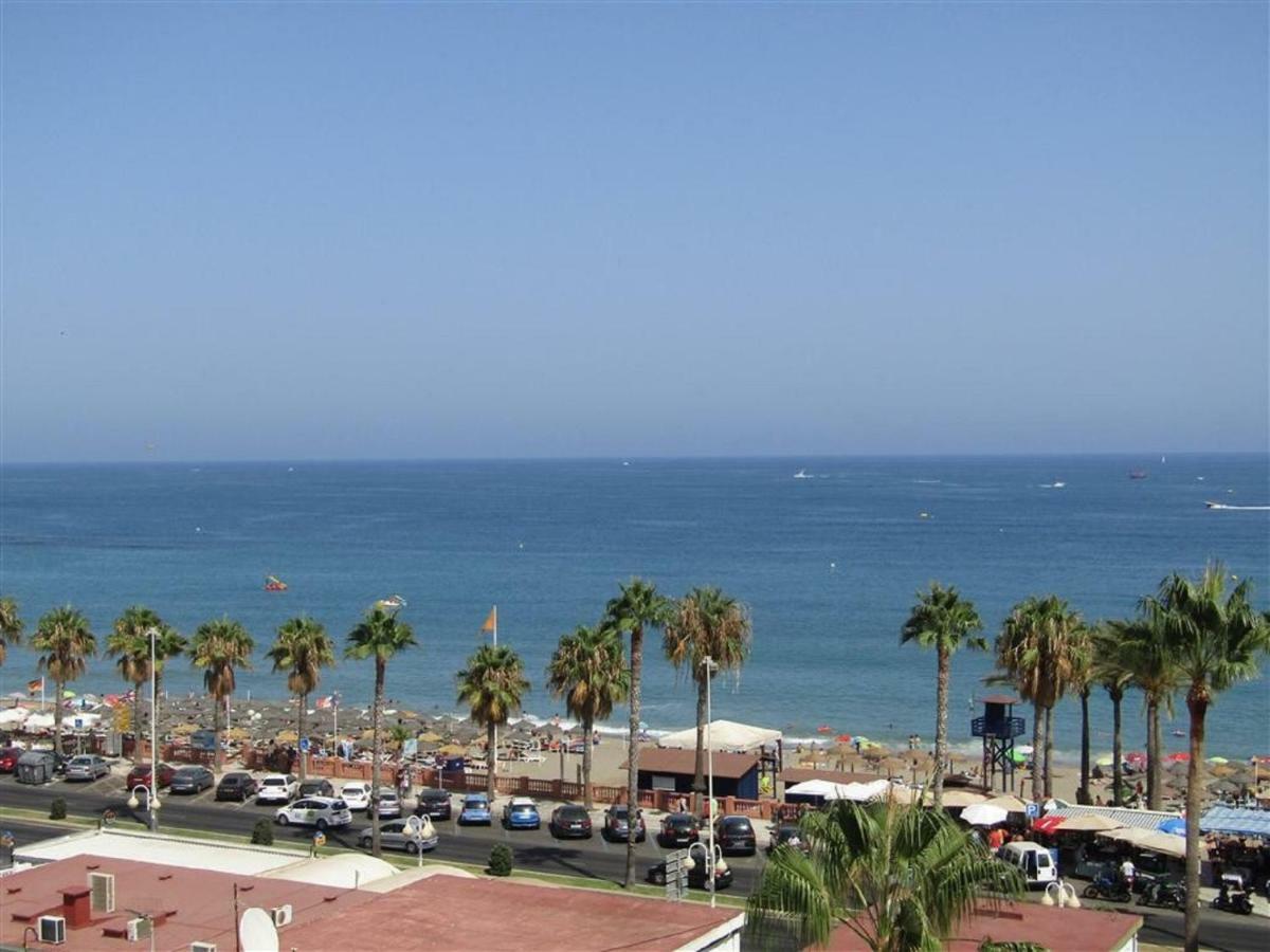 Luxury Beachfront Apartment In Benalmadena Costa Kültér fotó